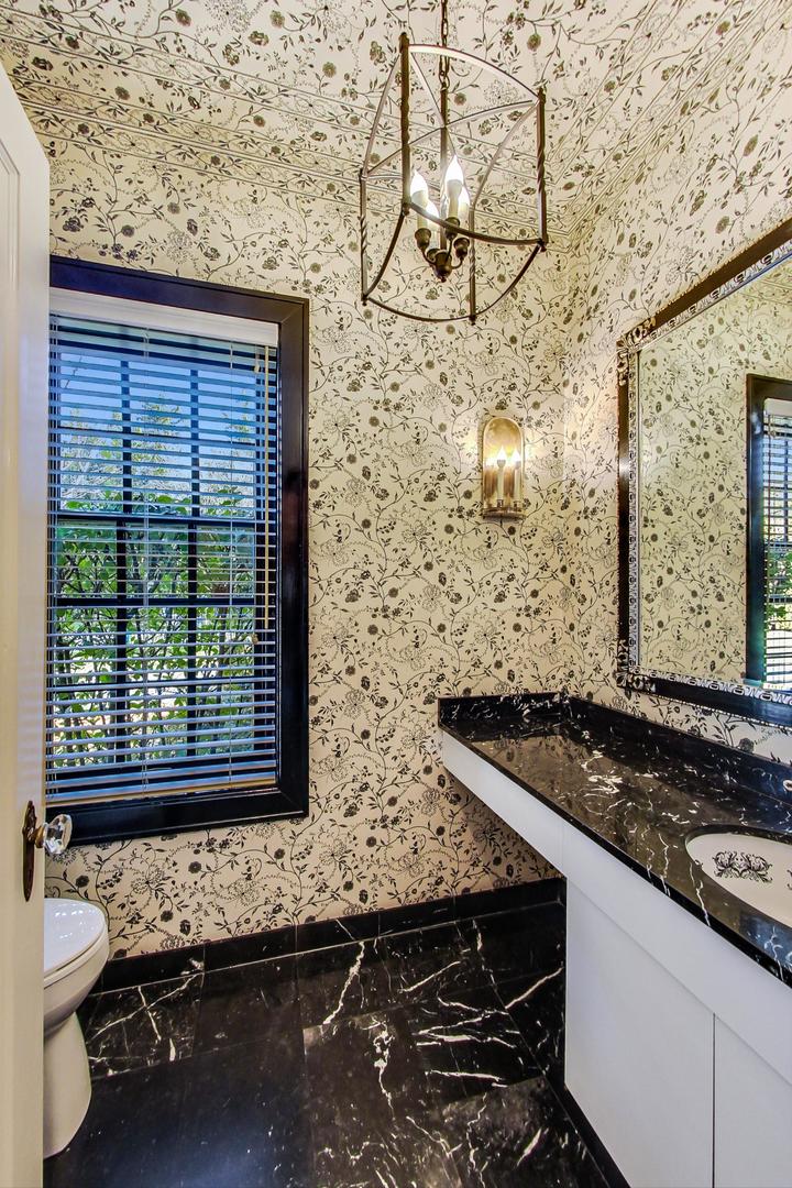 1133 Romona Road Wilmette, IL 60091 - Photo 25 of 62