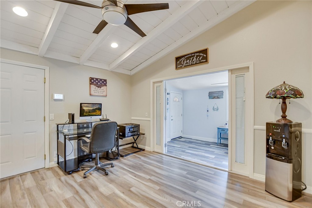 4026 Vía San Luis Riverside, CA 92504 - Photo 14 of 31