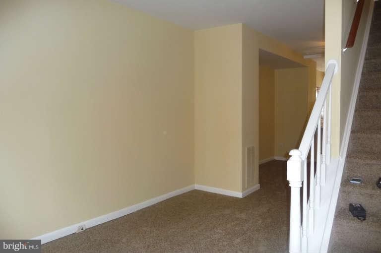 779 Carroll Street Baltimore, MD 21230 - Photo 2 of 6 Interior (General)