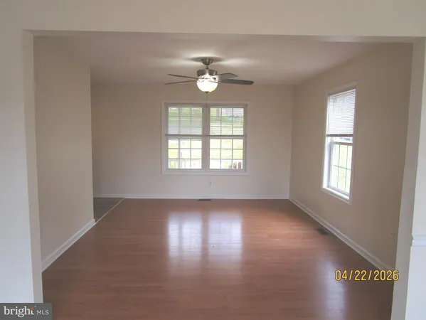$2,490 | 540 Thompson Street, Strasburg, VA 22657
