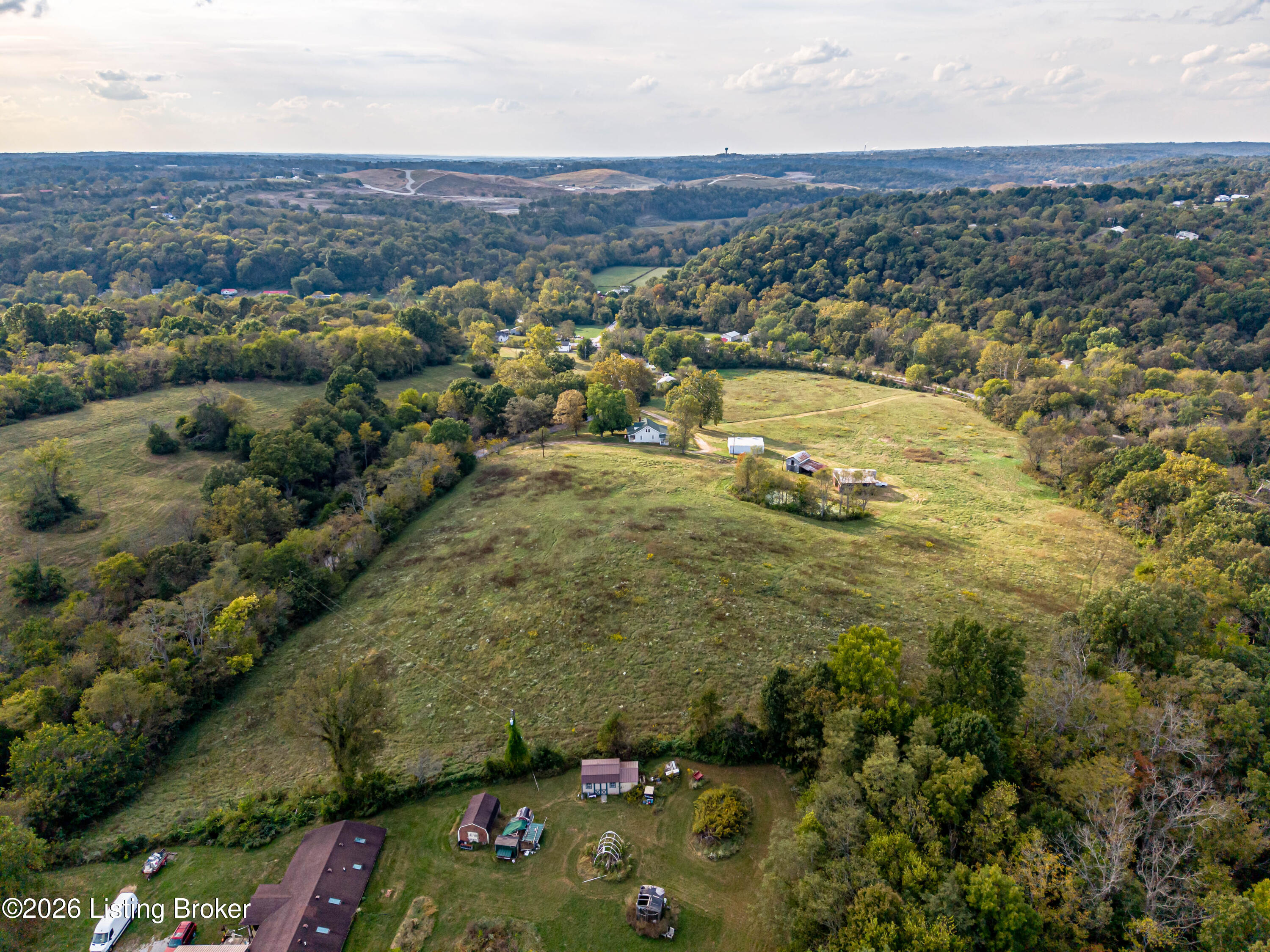 7316 Sulphur Road Sulphur, KY 40070 - Photo 9 of 62 DJI_20261002050722_0179_D