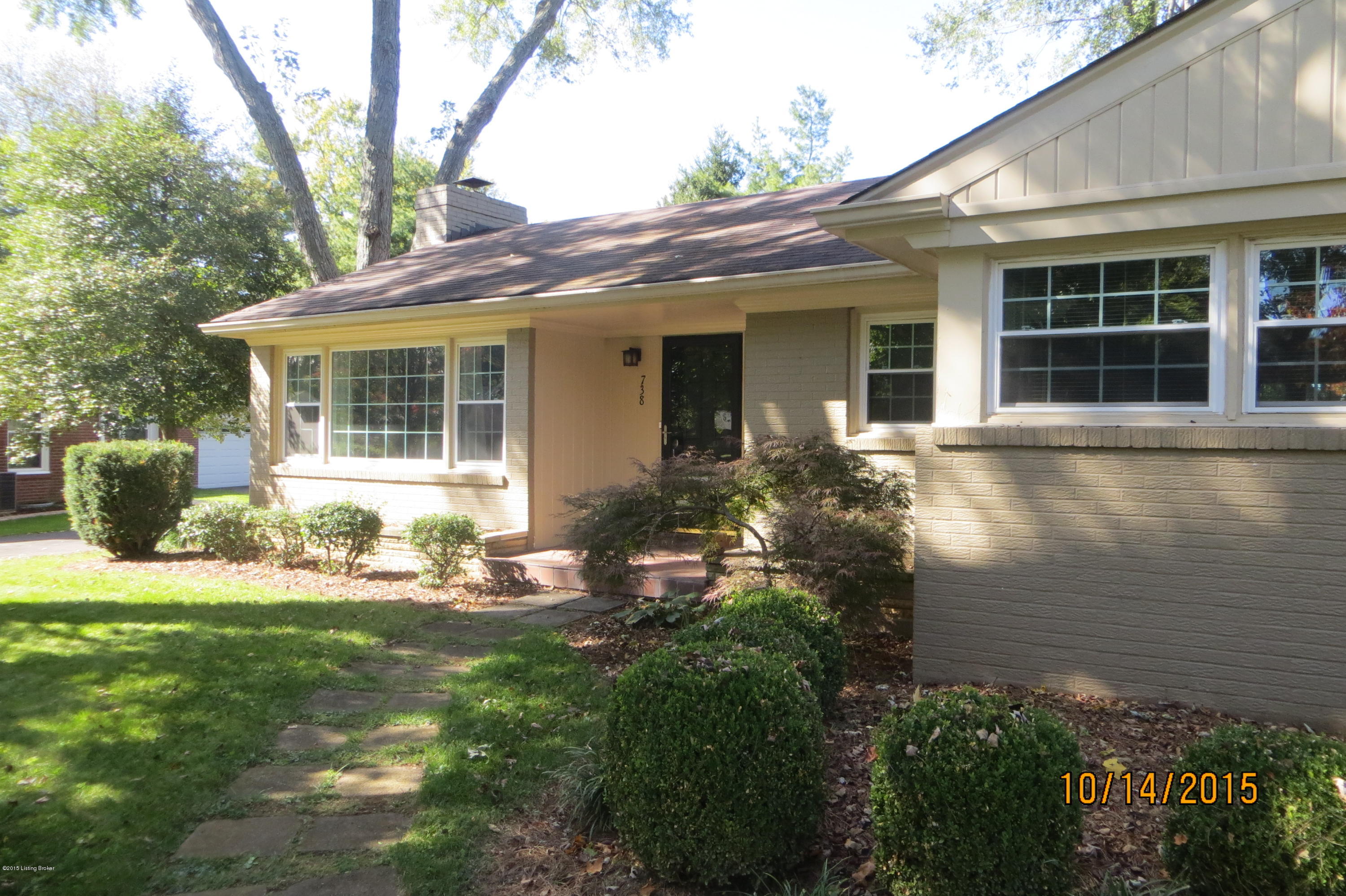 738 Wicklow Road Louisville, KY 40207 - Photo 5 of 33 044