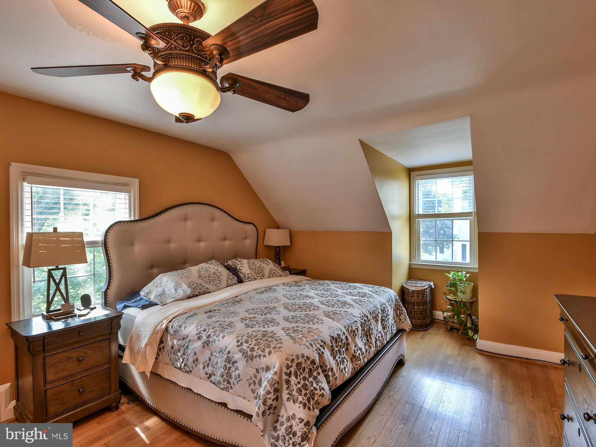 12 Tamworth Road Baltimore, MD 21210 - Photo 32 of 50 Master bedroom with fan