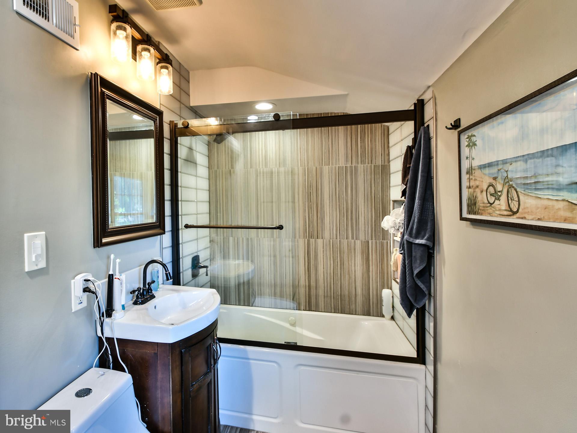 12 Tamworth Road Baltimore, MD 21210 - Photo 34 of 50 Master bathroom. Updated 2022