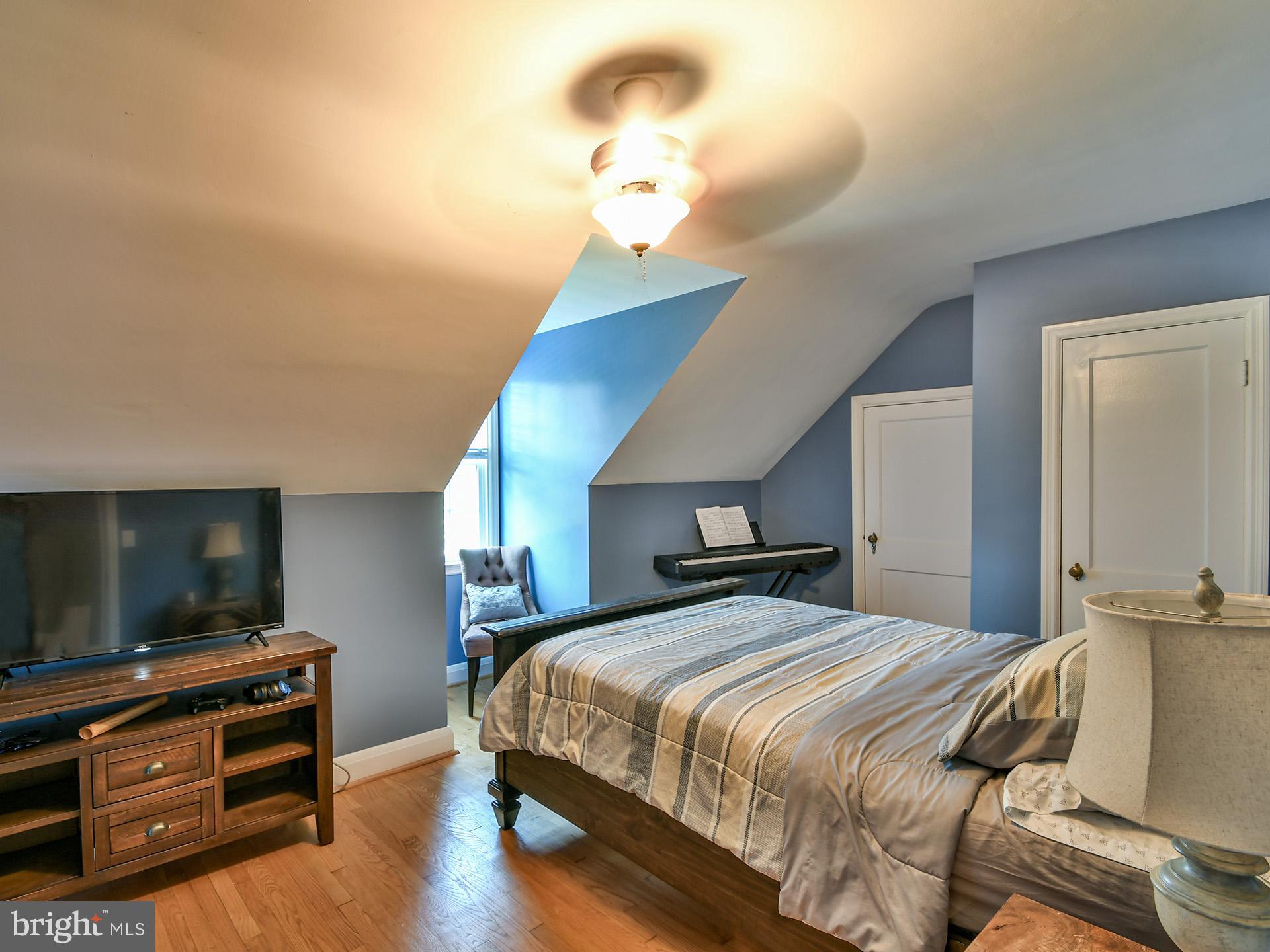 12 Tamworth Road Baltimore, MD 21210 - Photo 36 of 50 Room # 2