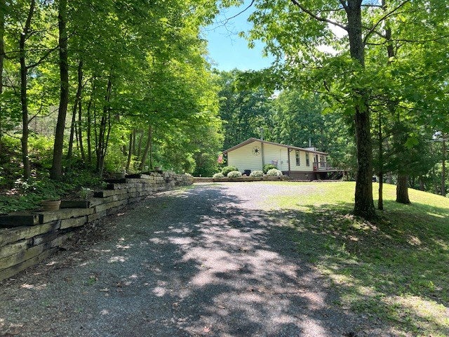 5166 Schoolhouse Road Hesston, PA 16647 - Photo 2 of 27 Gallery Image 2