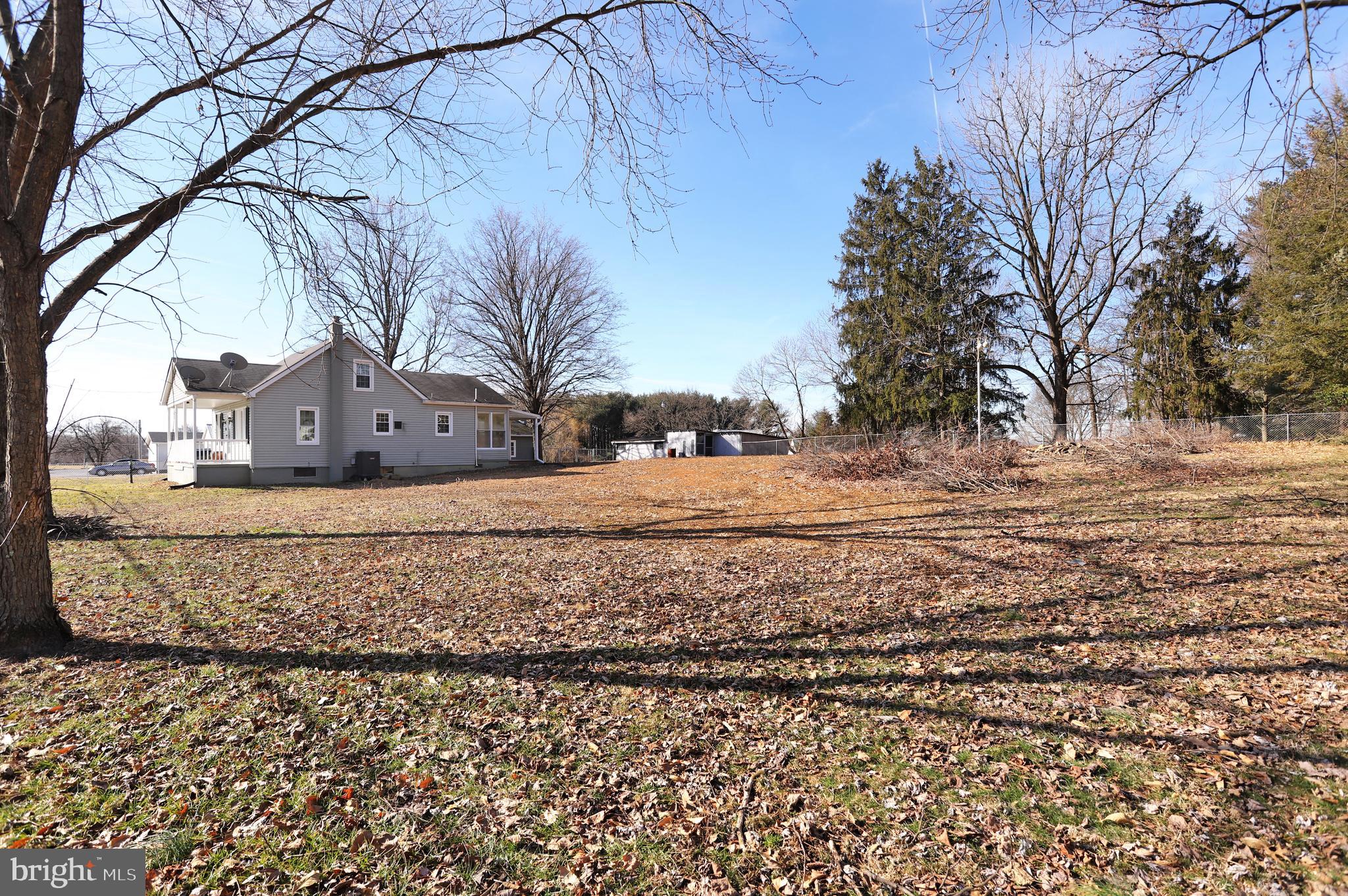 12112 Walnut Point Road Hagerstown, MD 21740 - Photo 5 of 34 Level 1.05 acre lot.