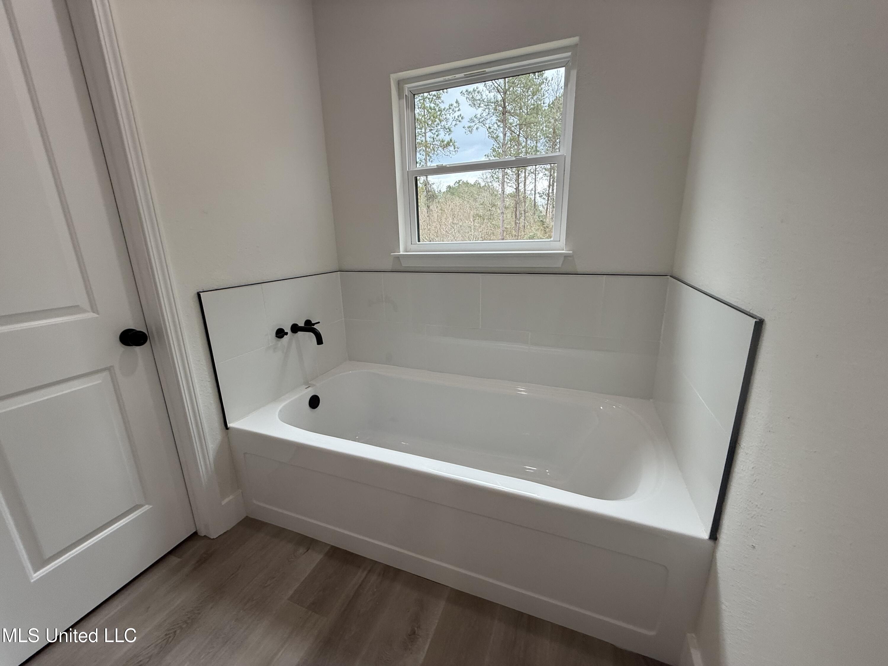 1021 Great Pt Road McComb, MS 39648 - Photo 11 of 18 IMG_4474