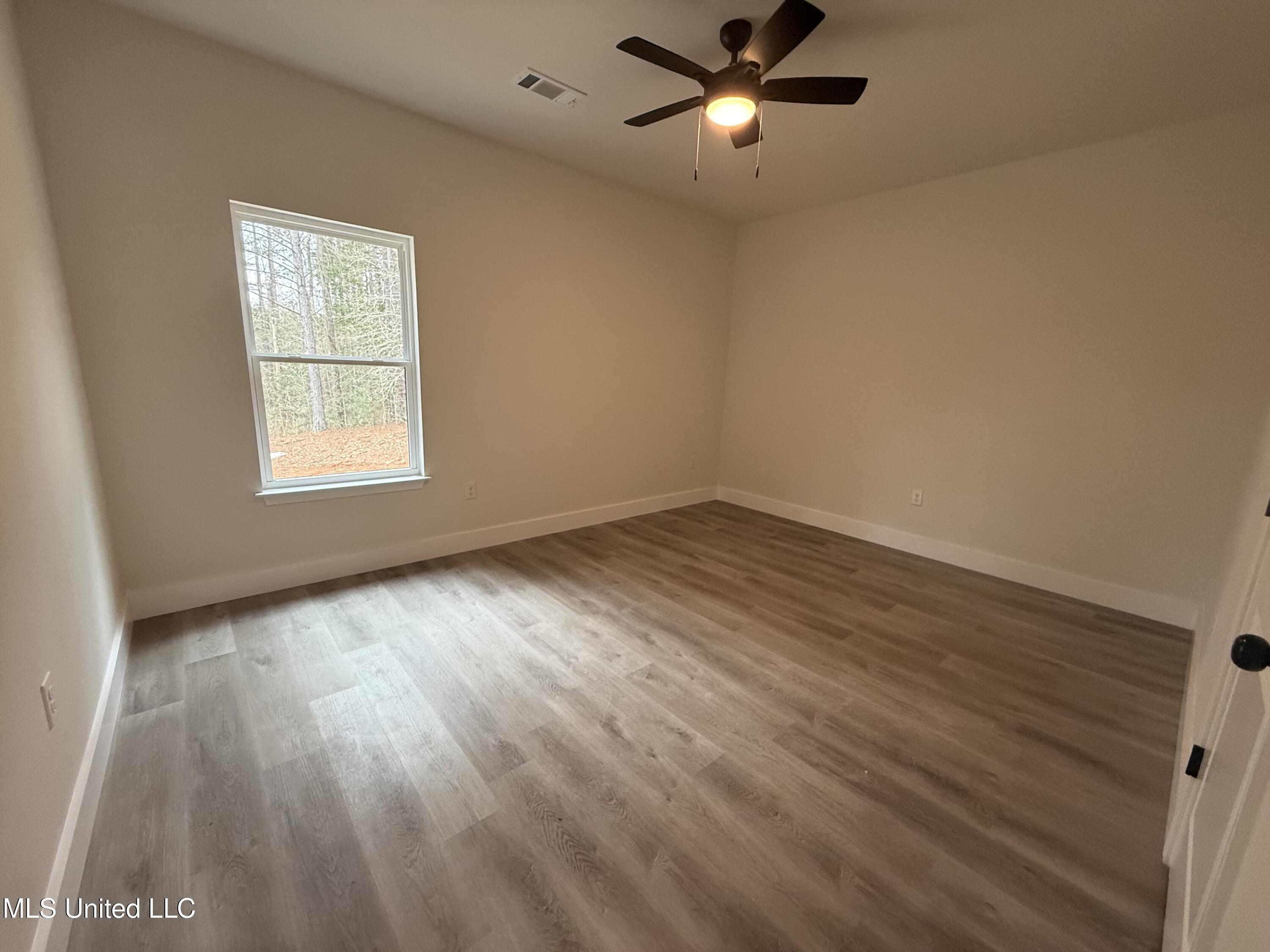 1021 Great Pt Road McComb, MS 39648 - Photo 13 of 18 IMG_4476