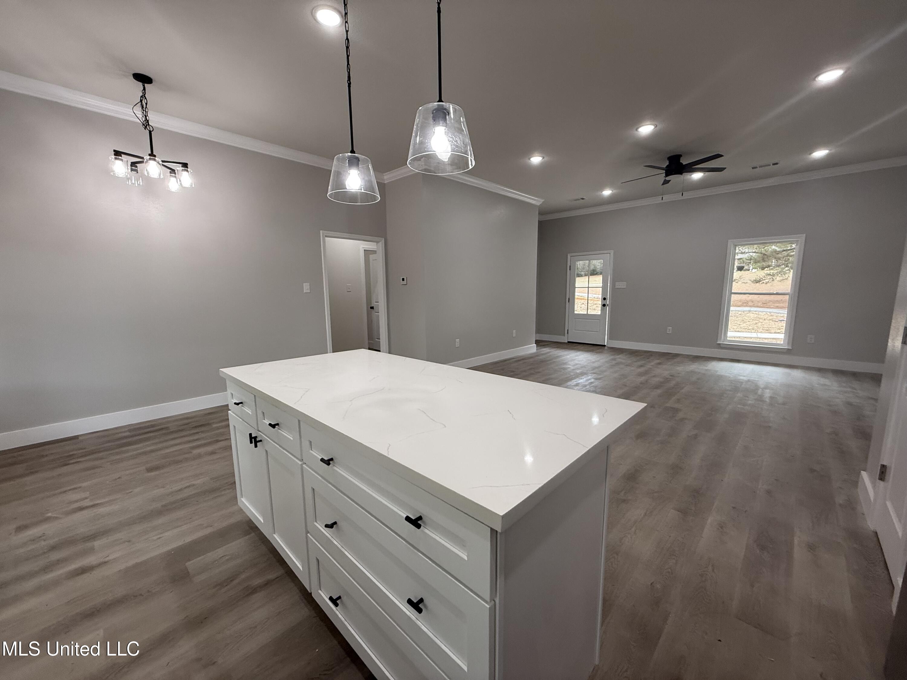 1021 Great Pt Road McComb, MS 39648 - Photo 7 of 18 IMG_4459