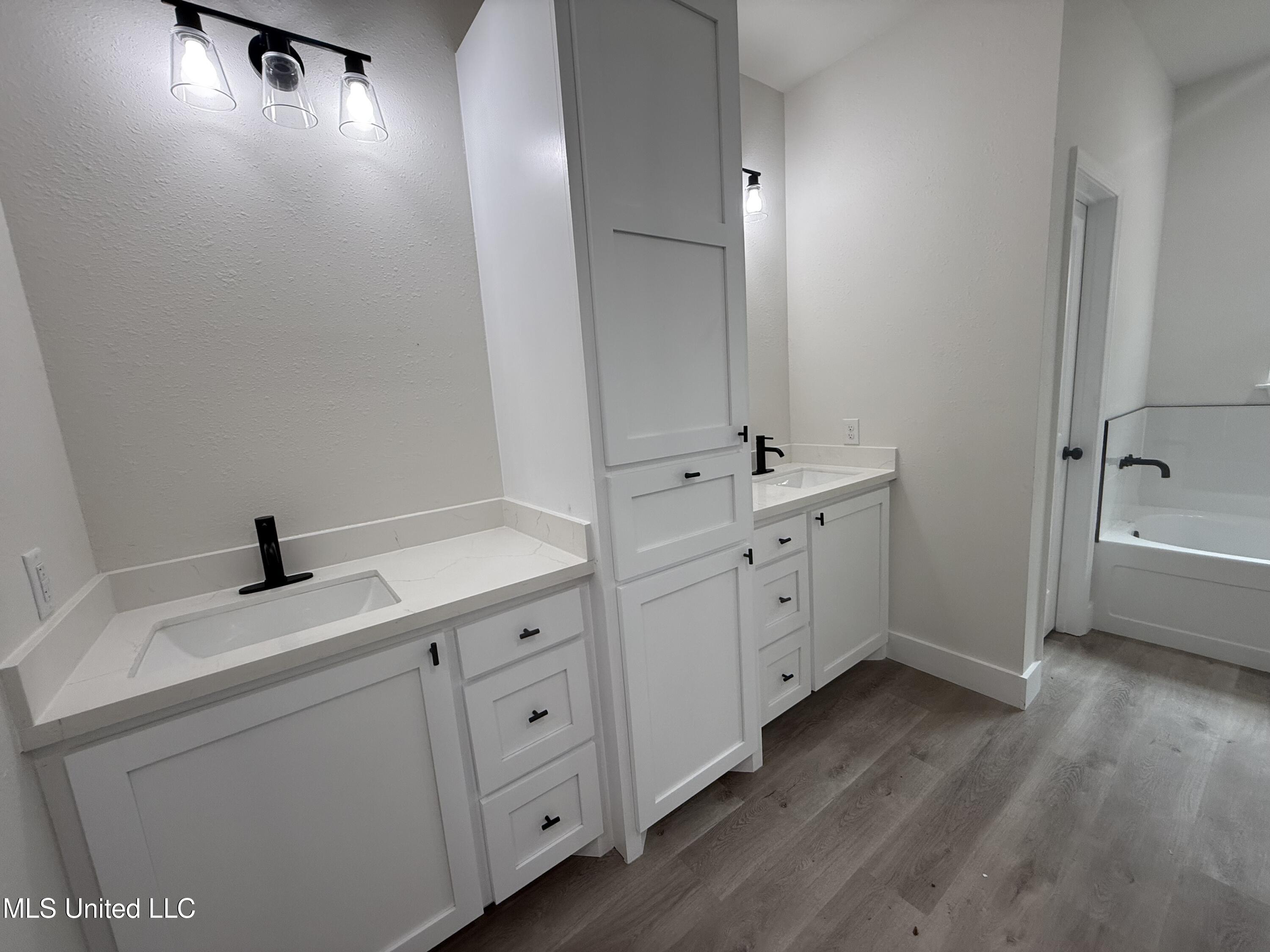 1021 Great Pt Road McComb, MS 39648 - Photo 9 of 18 IMG_4473