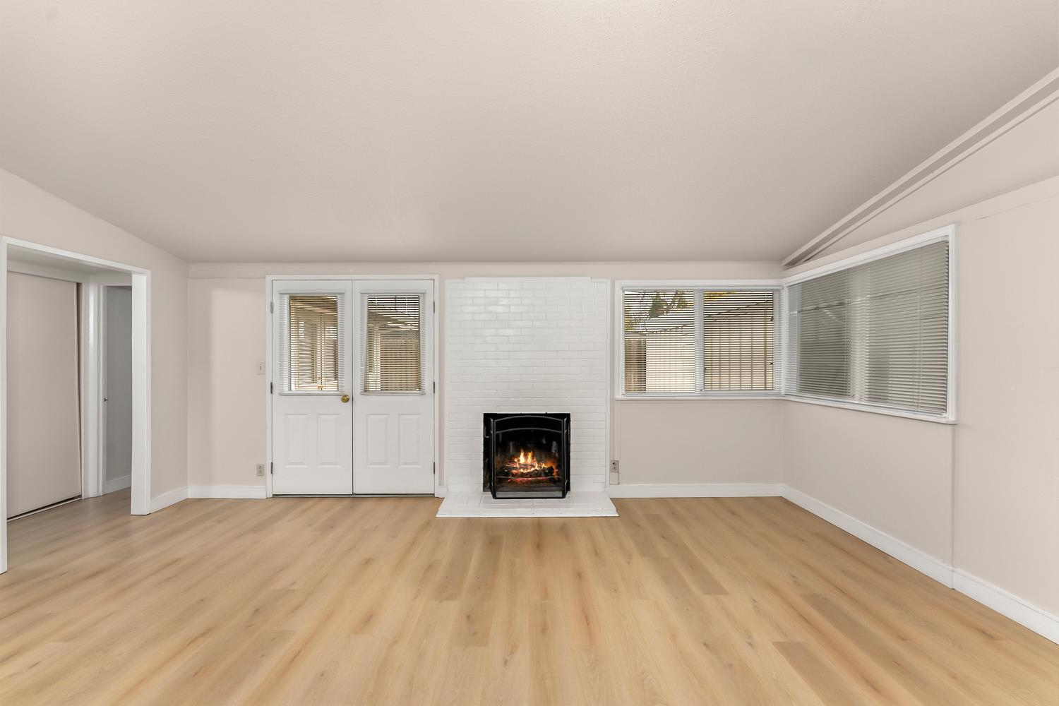 317 Brookwood Road Roseville, CA 95678 - Photo 14 of 36