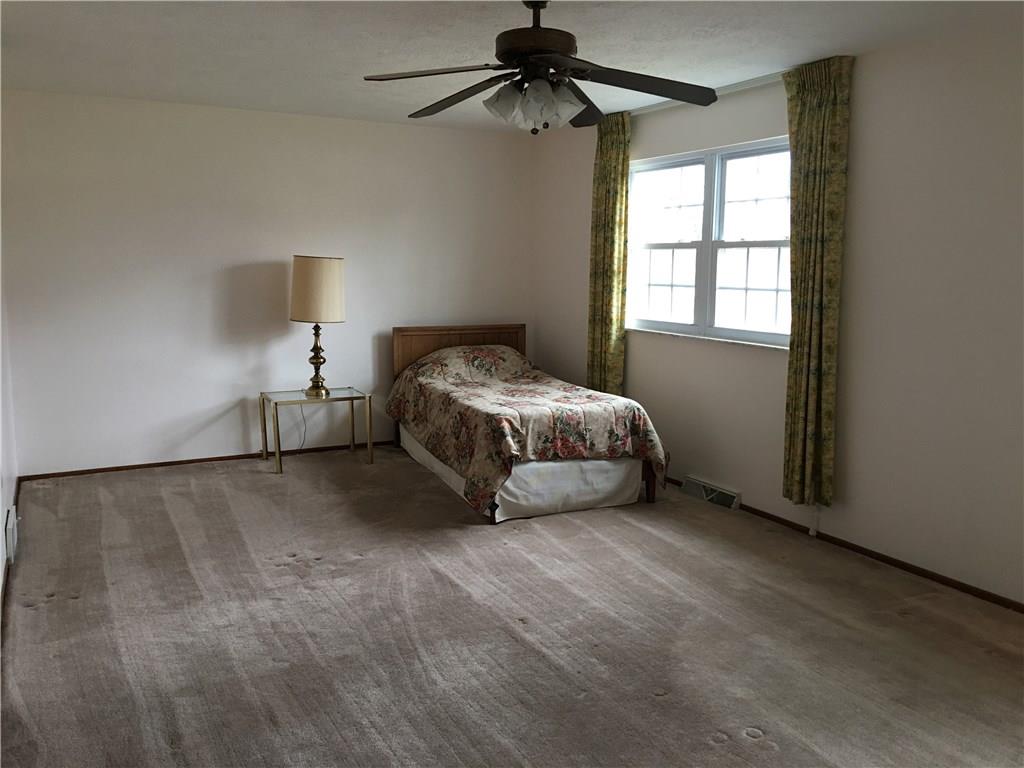 8 Bellview Drive McKees Rocks, PA 15136 - Photo 13 of 25
