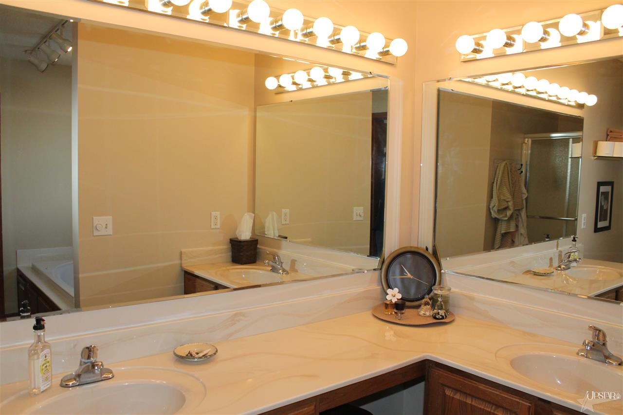 827 Autumn Ridge Lane Fort Wayne, IN 46804 - Photo 18 of 25