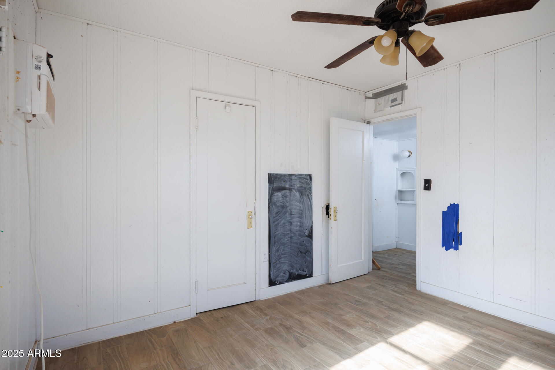 95 6th Street Florence, AZ 85132 - Photo 15 of 25 Primary Bedroom View