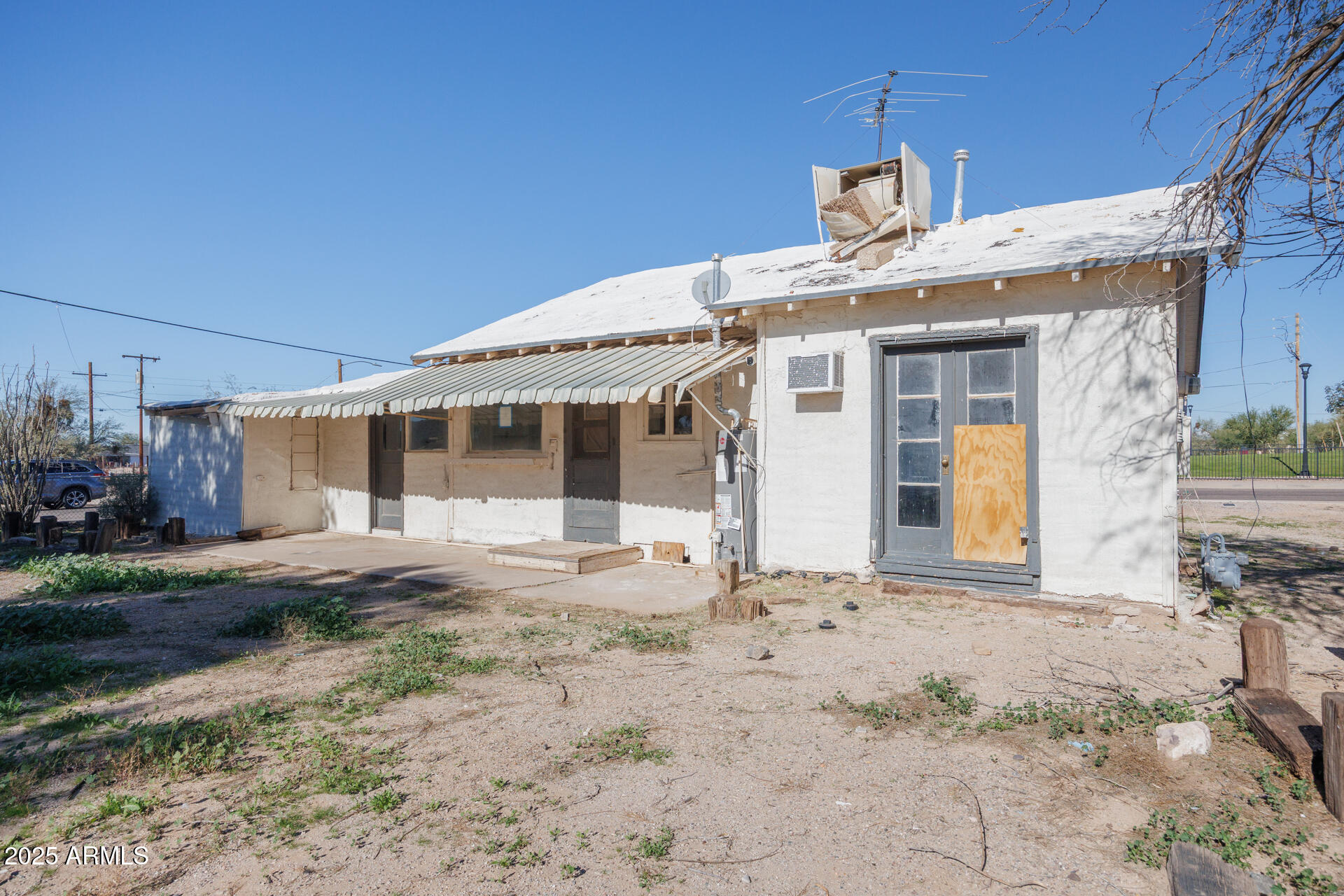 95 6th Street Florence, AZ 85132 - Photo 23 of 25 Back Right