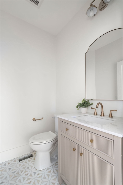 37 Foley Beach Road Hingham, MA 02043 - Photo 17 of 29 Gallery Image 17