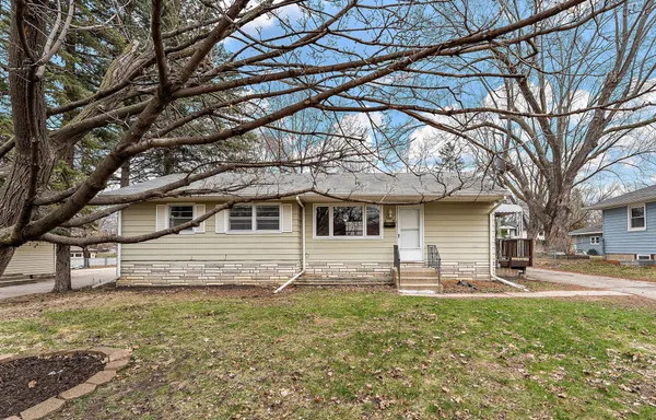 $2,150 | 8327 13th Avenue South, Bloomington, MN 55425