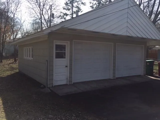 $2,195 | 8327 13th Avenue South, Bloomington, MN 55425