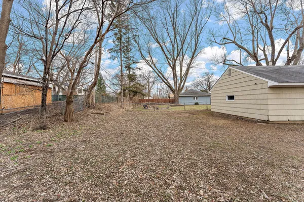 $2,150 | 8327 13th Avenue South, Bloomington, MN 55425