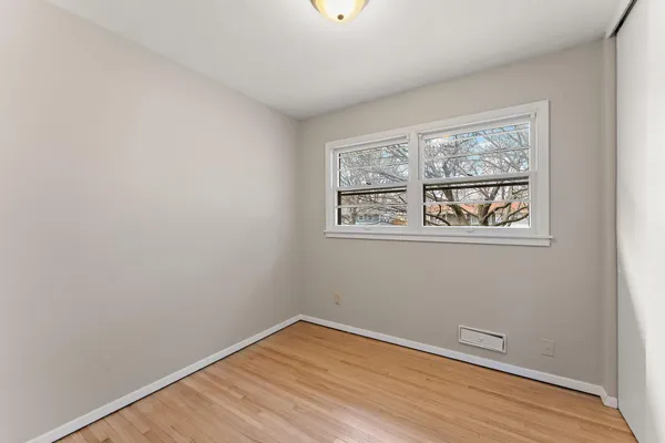 $2,150 | 8327 13th Avenue South, Bloomington, MN 55425