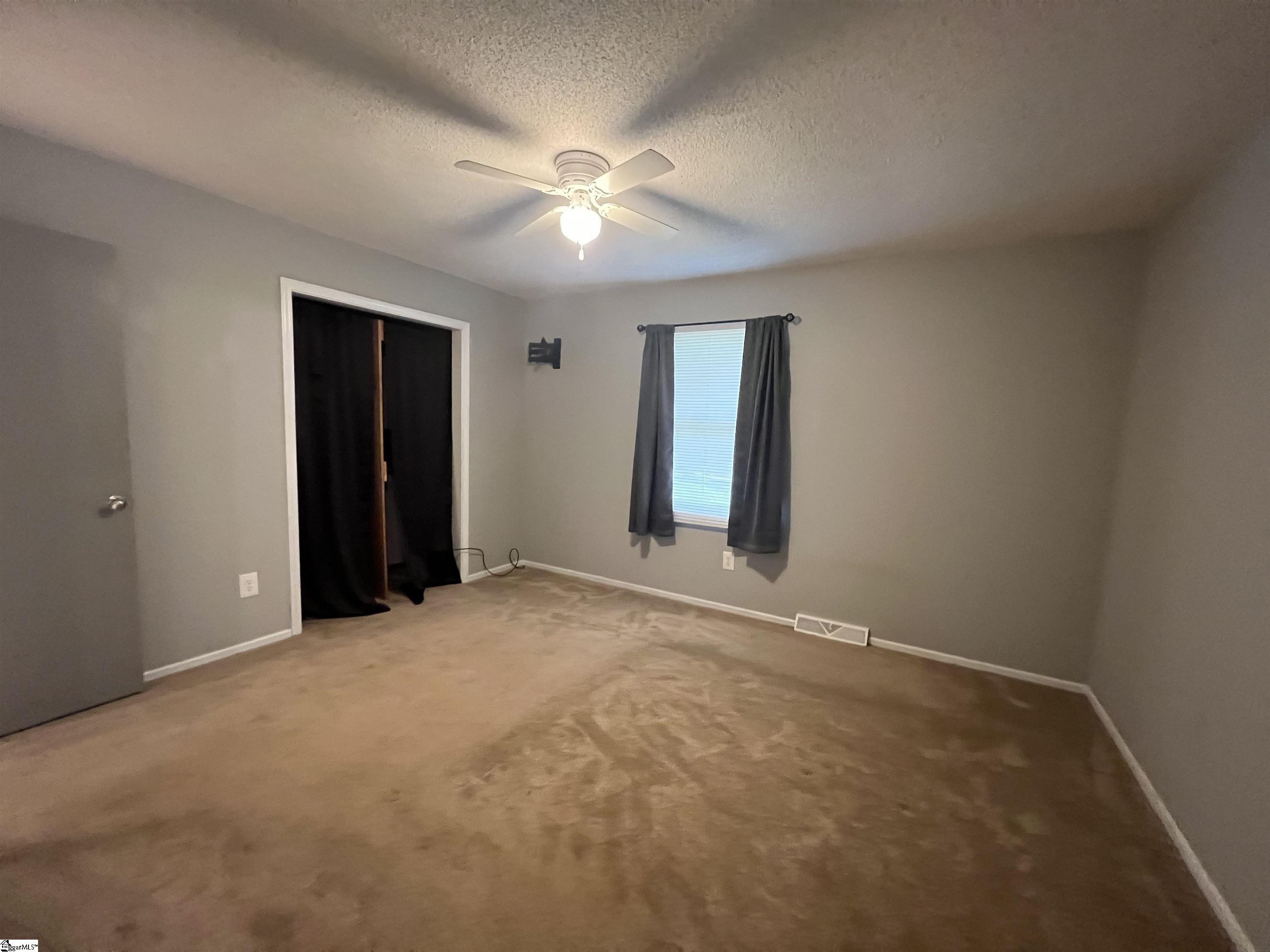 227 Ponder Road Greer, SC 29651 - Photo 12 of 26