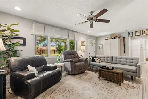 $424,900 | 1207 Kapok Circle, Clearwater, FL 33759