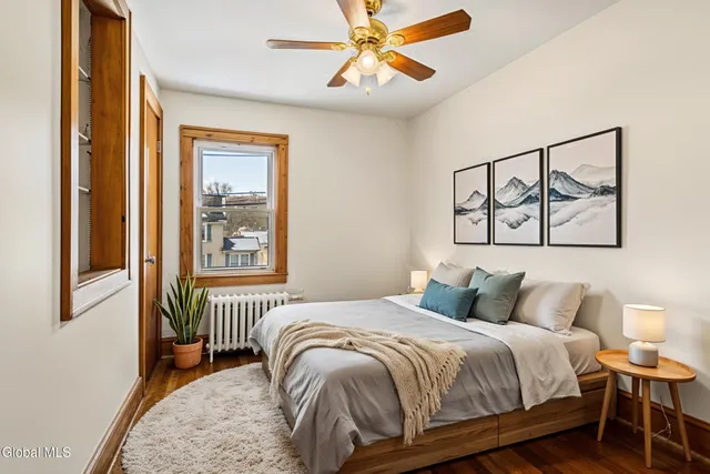 $359,900 | 10 Wood Terrace, Albany, NY 12208