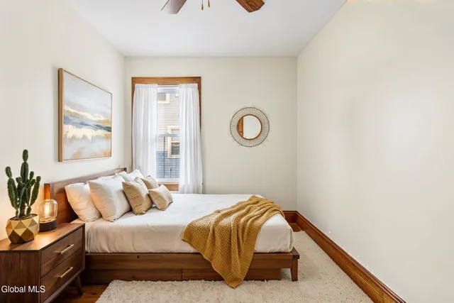 $359,900 | 10 Wood Terrace, Albany, NY 12208