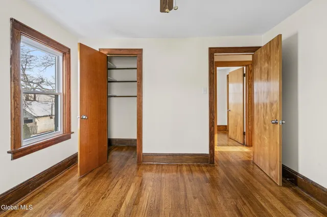 $359,900 | 10 Wood Terrace, Albany, NY 12208