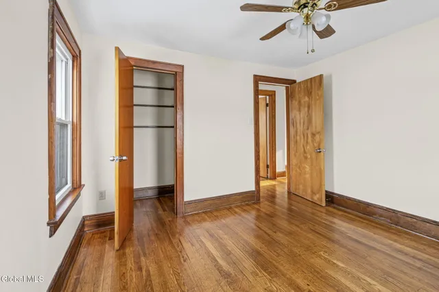 $359,900 | 10 Wood Terrace, Albany, NY 12208