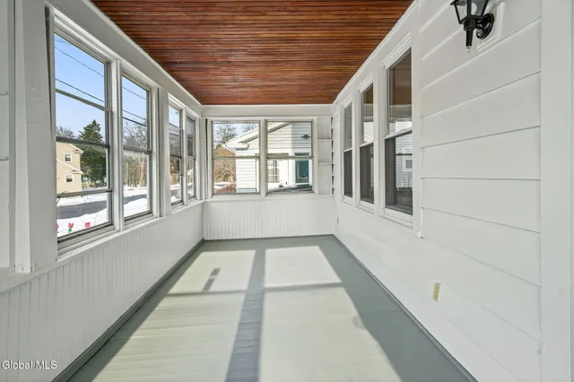 $359,900 | 10 Wood Terrace, Albany, NY 12208