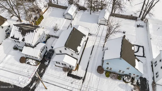 $359,900 | 10 Wood Terrace, Albany, NY 12208