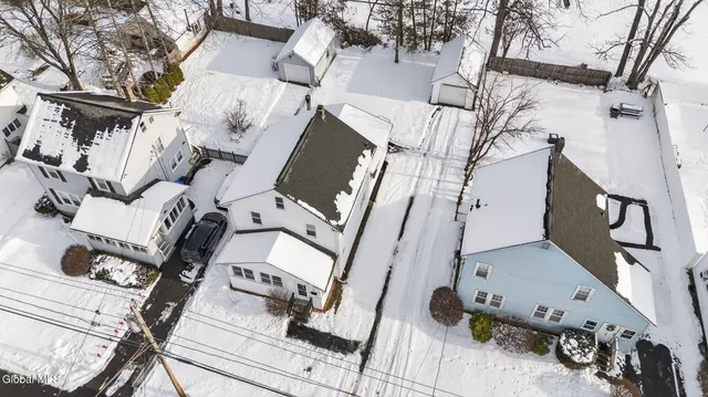 $359,900 | 10 Wood Terrace, Albany, NY 12208