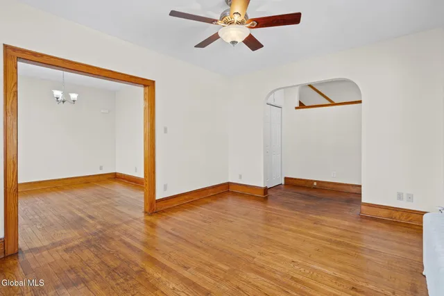 $359,900 | 10 Wood Terrace, Albany, NY 12208