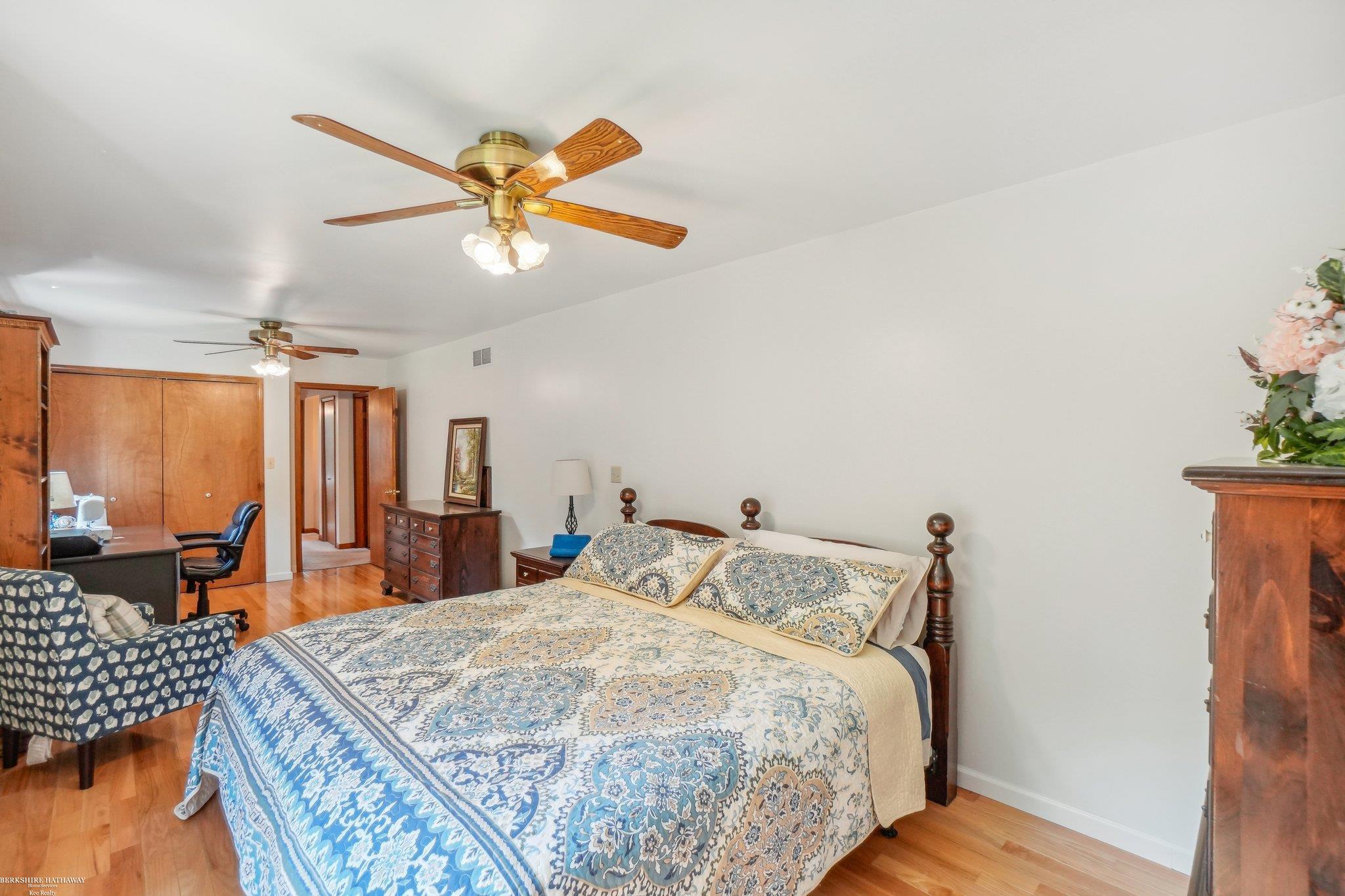 6201 Metcalf Road North Street, MI 48049 - Photo 20 of 43 50153716-082748a9-5c2f-4376-bf9f-5256fa664903.JPG