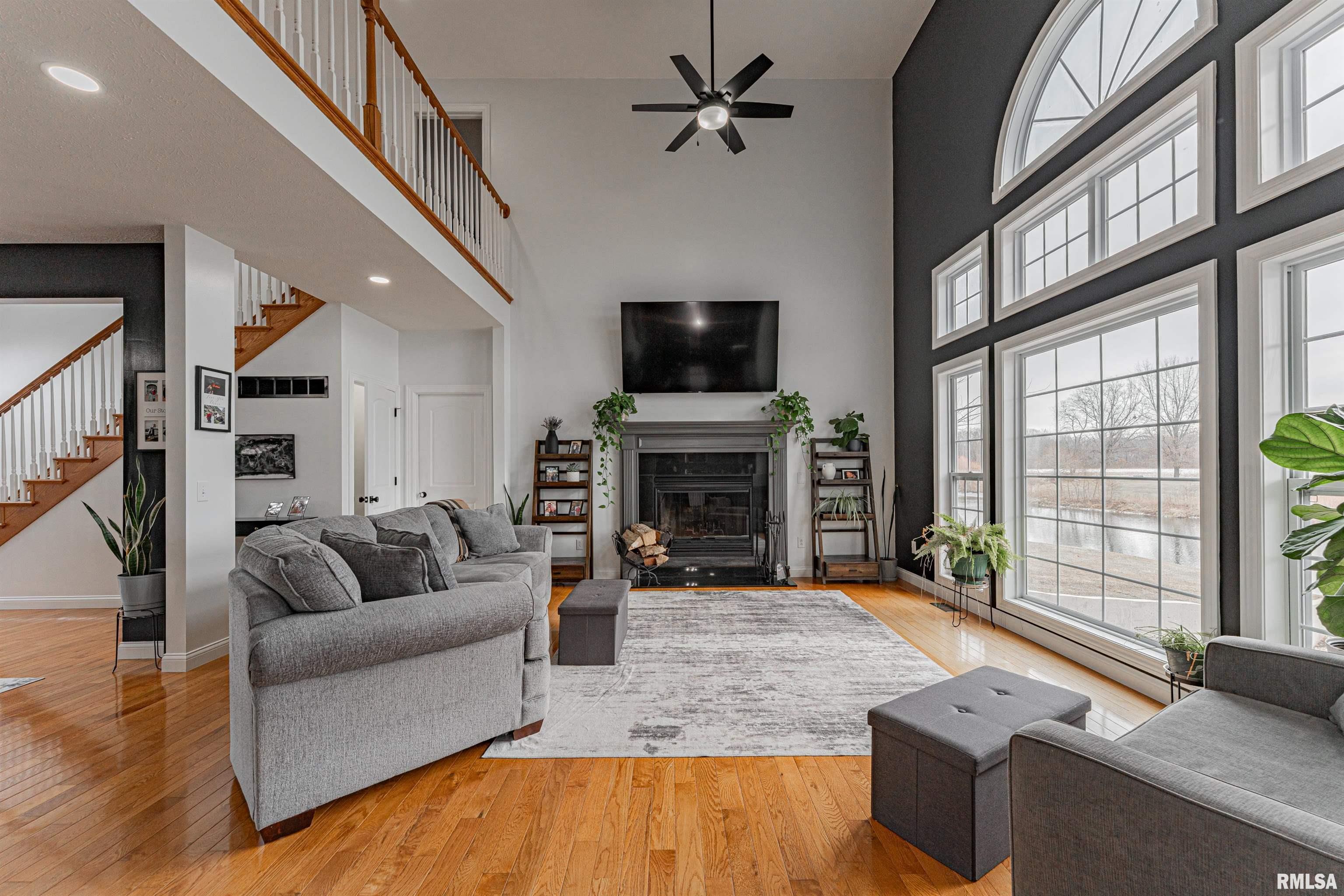 9142 Prospect Road Mount Olive, IL 62069 - Photo 12 of 62