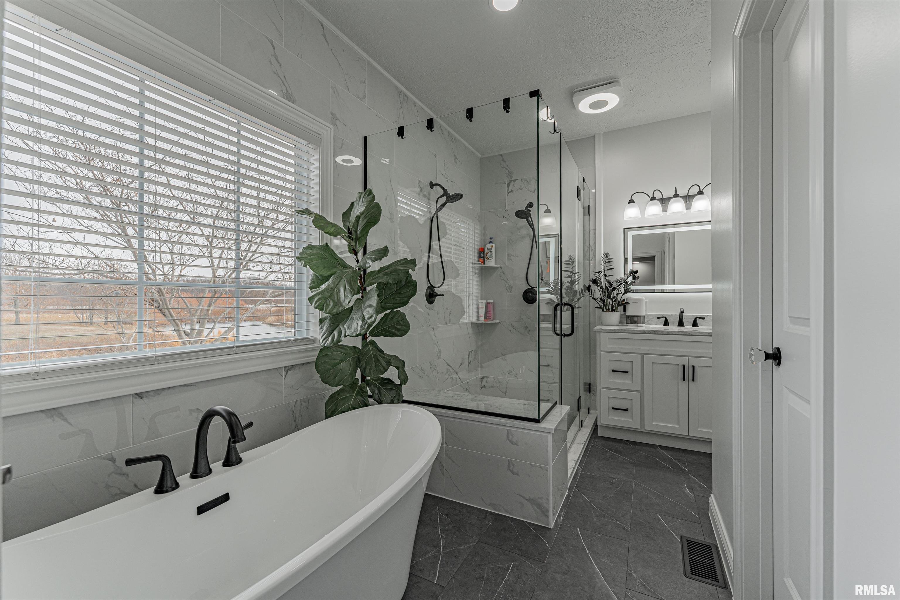 9142 Prospect Road Mount Olive, IL 62069 - Photo 24 of 62