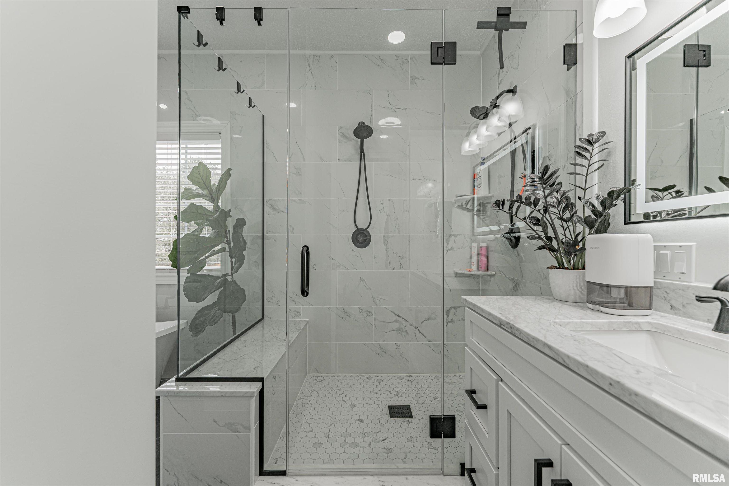 9142 Prospect Road Mount Olive, IL 62069 - Photo 26 of 62