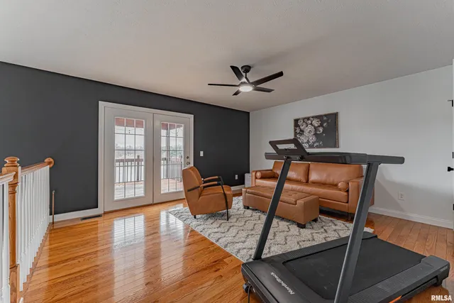 $469,000 | 9142 Prospect Road, Mount Olive, IL 62069