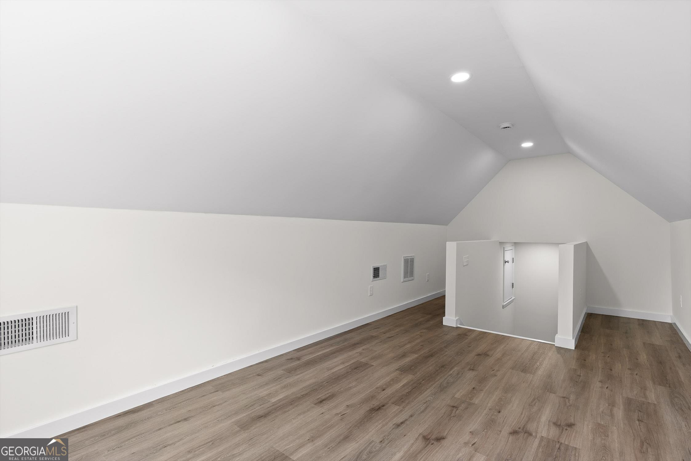 506 Condra Road Ringgold, GA 30736 - Photo 25 of 27 wooden floor in an empty room