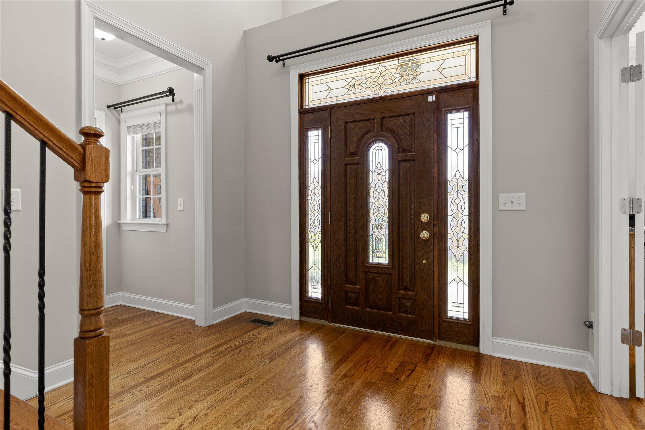 9875 Fieldcrest Drive Apison, TN 37302 - Photo 8 of 67 Foyer