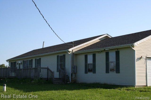 4784 Hogback Road Fowlerville, MI 48836 - Photo 1 of 18 Exterior