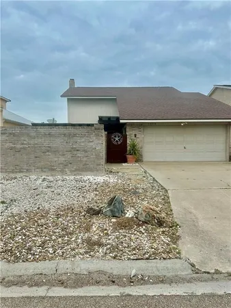 $2,950 | 13514 Peseta Court, Corpus Christi, TX 78418