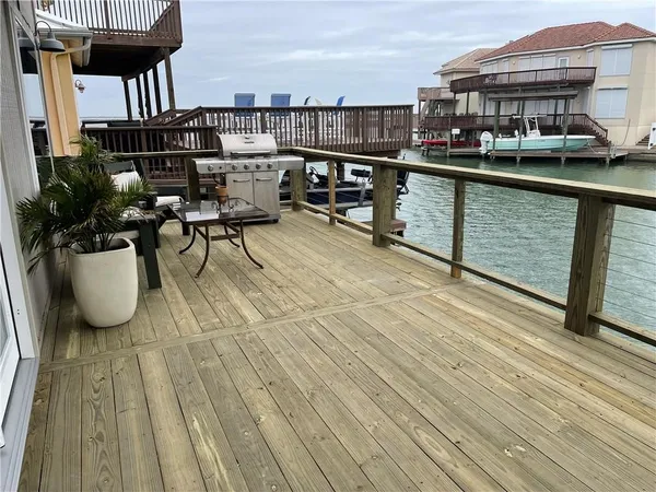 $2,950 | 13514 Peseta Court, Corpus Christi, TX 78418