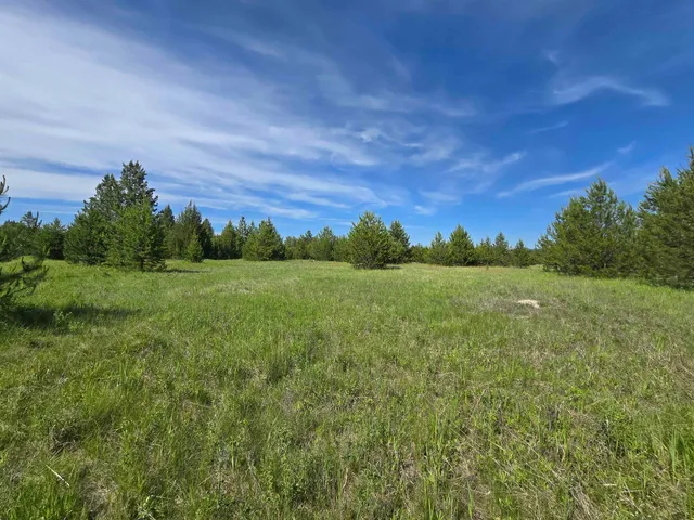 $190,000 | 2040 Westside Calispel Road, Usk, WA 99180