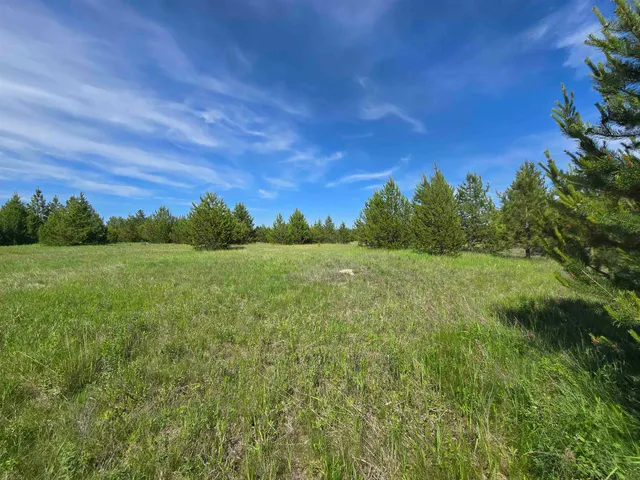 $190,000 | 2040 Westside Calispel Road, Usk, WA 99180