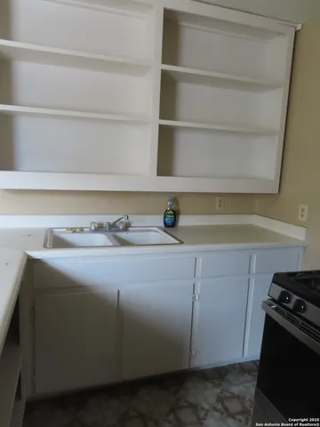 $640 | 264 Natalen Avenue, San Antonio, TX 78209