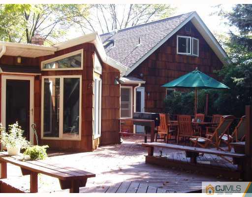 15 Whitewood Road Edison, NJ 08820 - Photo 10 of 10 Gallery Image 10
