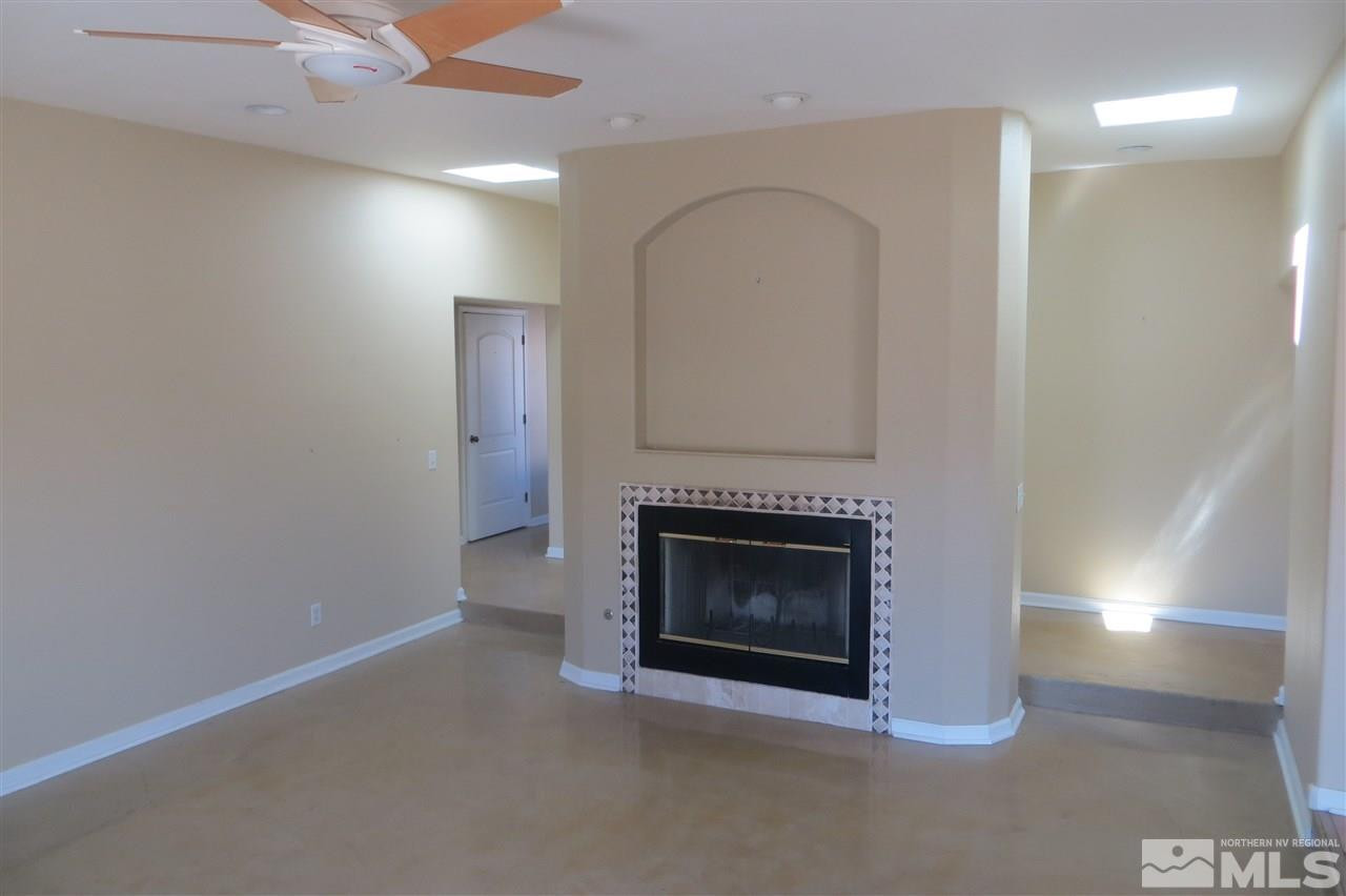 4930 Charlotte Way Reno, NV 89502 - Photo 3 of 28 Photo 3